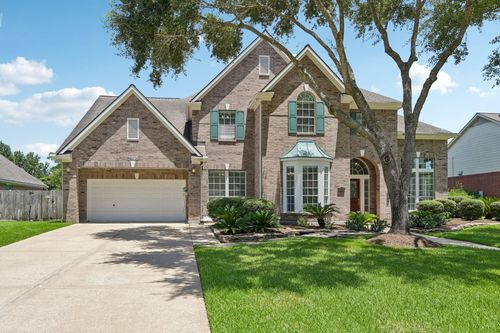 2905 Harvest Hill Dr, Friendswood, TX, 77546-5045 | Card Image