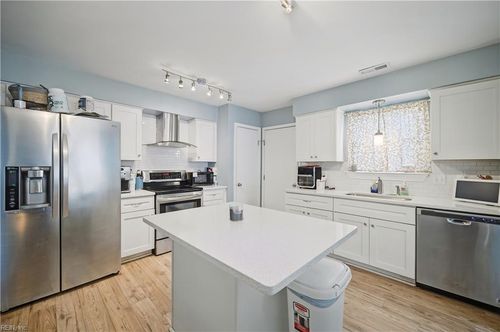 2001 Westham Woods Court, Virginia Beach, VA, 23454 | Card Image