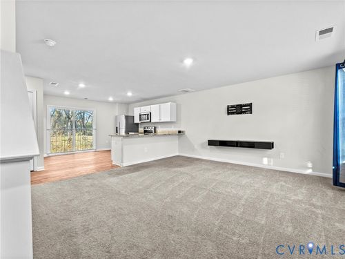 3605 Roselawn Ter, Hopewell, VA, 23860-6700 | Card Image