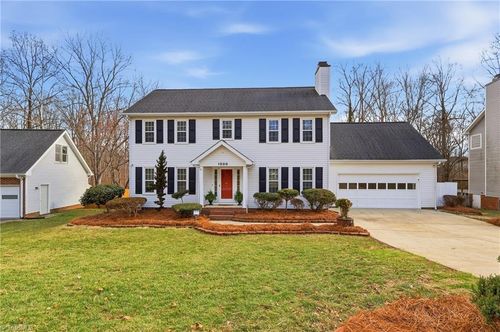 1000 New Hampshire Dr, Jamestown, NC, 27282-9041 | Card Image