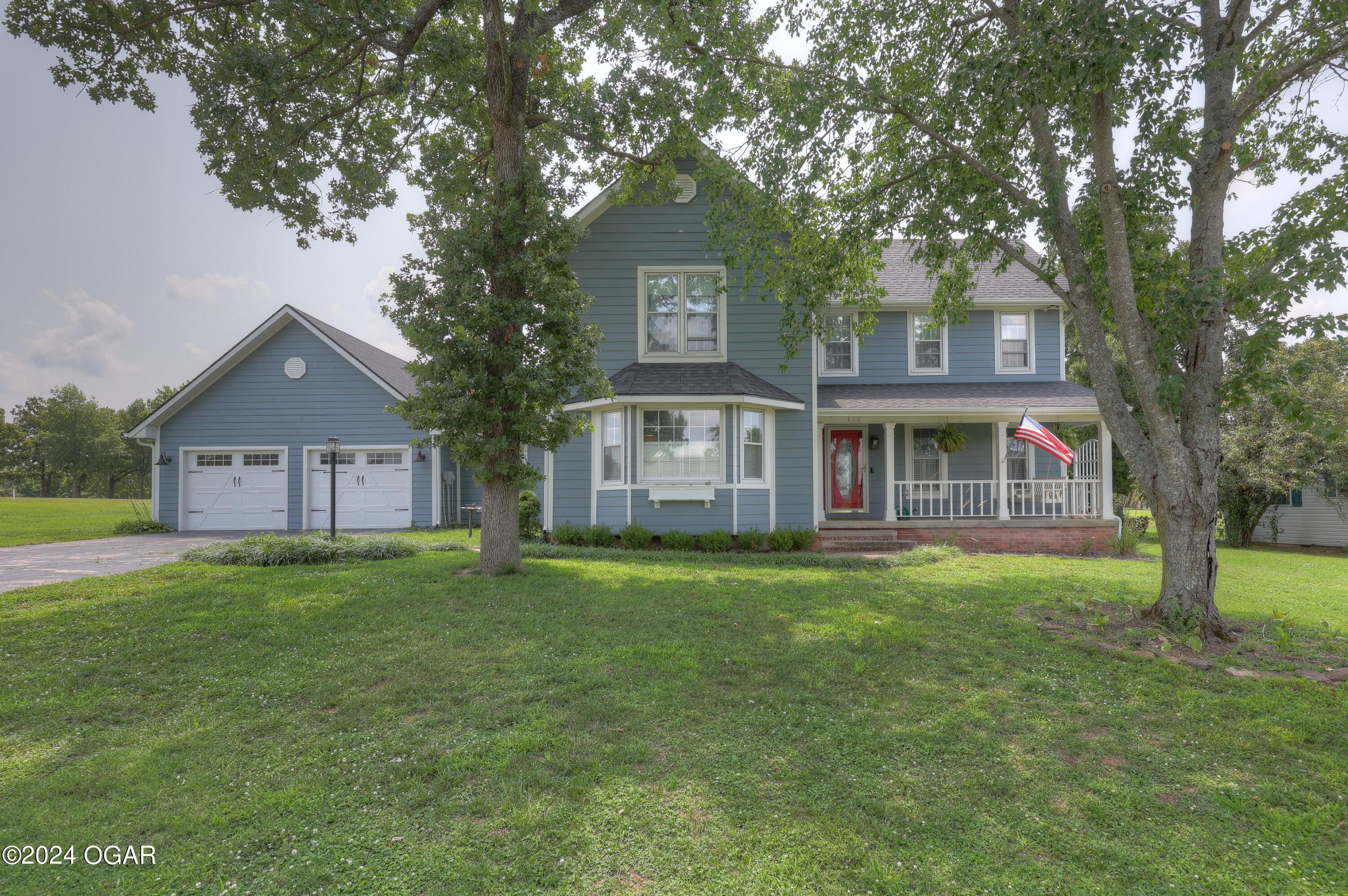 Lakeview Ln, Carl Junction, MO 64834