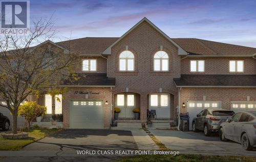 17 Manett Cres, Brampton, ON, L6X4X4 | Card Image
