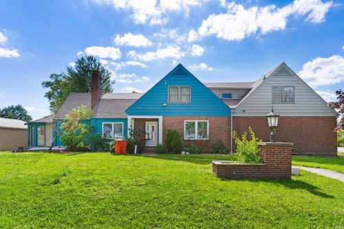 614 N Arch St, Monon, IN, 47959-8187 | Card Image