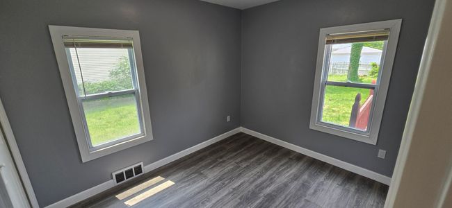 7335 Maple St, House other with 3 bedrooms, 2 bathrooms and null parking in Dearborn MI | Image 15