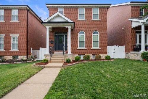3923 Mcree Ave, Saint Louis, MO, 63110-2628 | Card Image