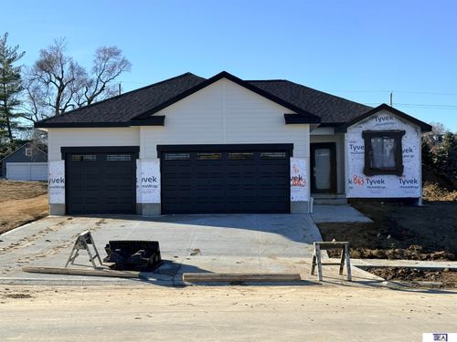 683 Palomino St, Papillion, NE, 68046-3975 | Card Image