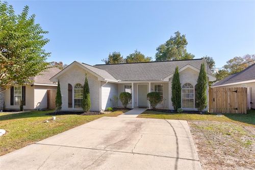 1744 Nellie Dr, Slidell, LA, 70458-8038 | Card Image