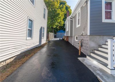 Drive way can accommodate up to 4 cars | Image 3