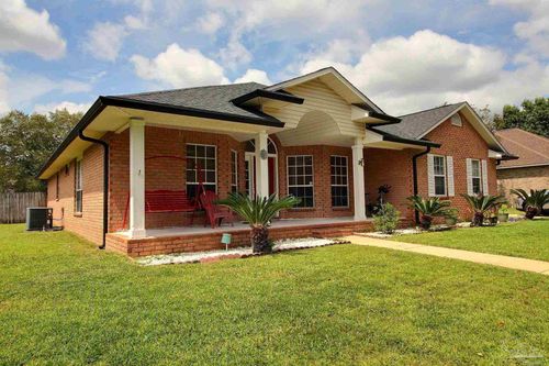 213 Newberry St, Cantonment, FL, 32533-6570 | Card Image