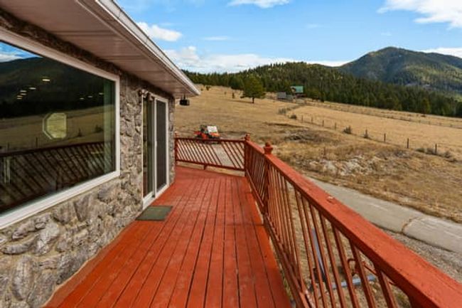 149 Bear Gulch Rd, House other with 3 bedrooms, 4 bathrooms and null parking in Basin MT | Image 5