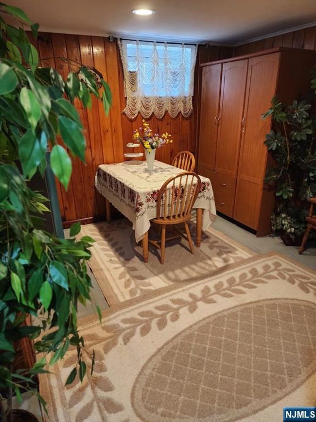 136 Martin Ave, House other with 3 bedrooms, 2 bathrooms and null parking in Clifton NJ | Image 38