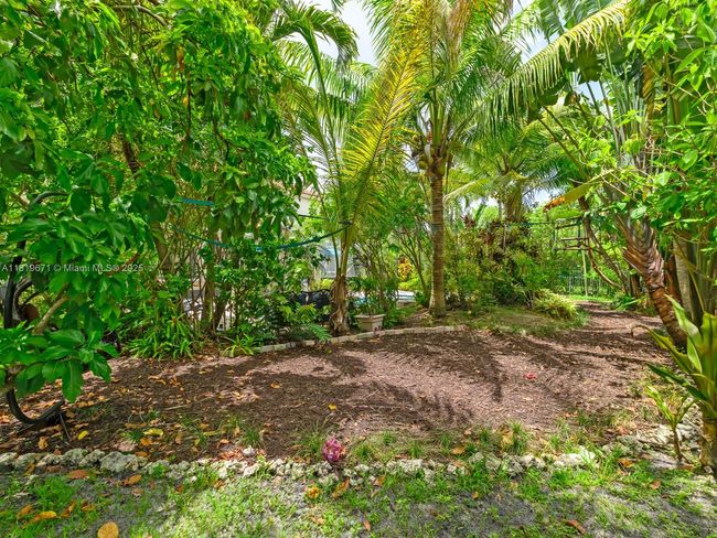 4209 Pinewood Ln, House other with 5 bedrooms, 4 bathrooms and null parking in Weston FL | Image 50