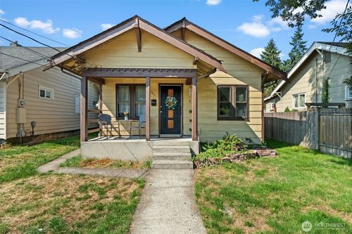 1404 S Adams St, Tacoma, WA, 98405-2023 | Card Image