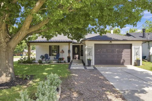 714 Parks Ave, Rockwall, TX, 75087-2631 | Card Image