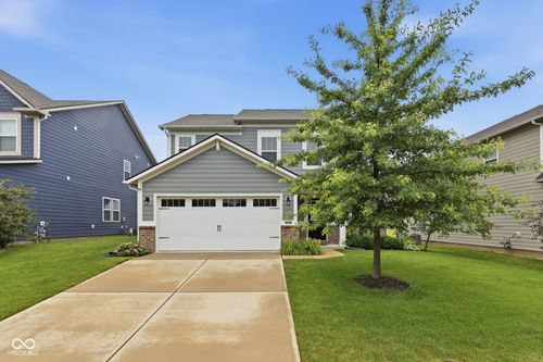2831 Bannerbrook Dr, Westfield, IN, 46074-0380 | Card Image