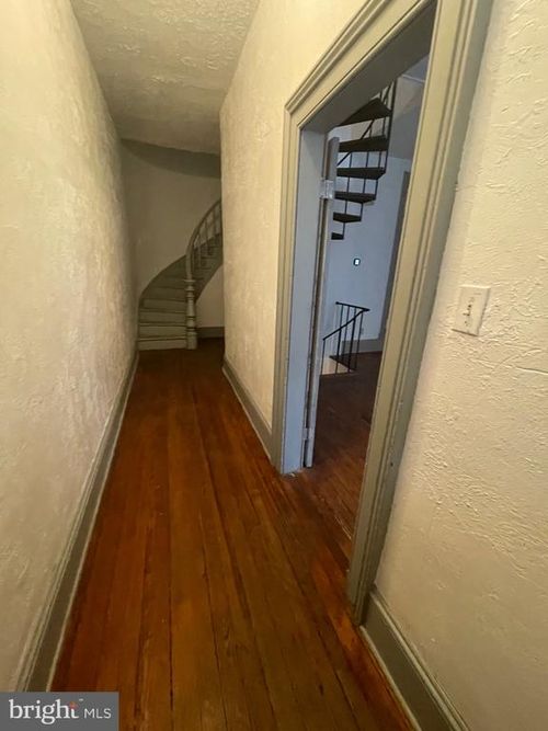 apt-1f-222 Warren Ave, BALTIMORE, MD, 21230-2549 | Card Image