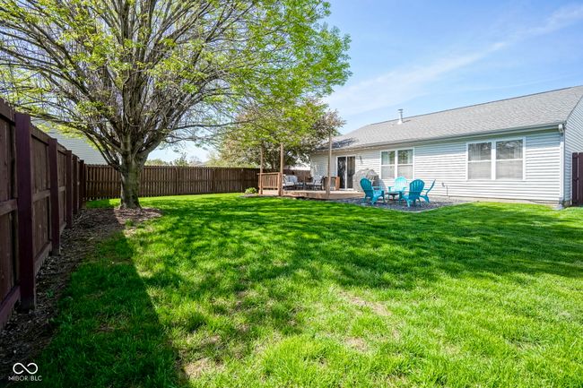 view of yard with a fenced backyard | Image 35
