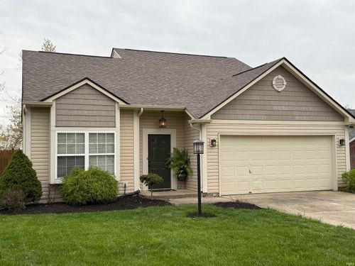 3901 S Bushmill Dr, Bloomington, IN, 47403-8946 | Card Image