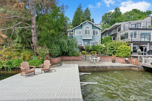 11728 Riviera Pl Ne, Seattle, WA, 98125-5962 | Card Image