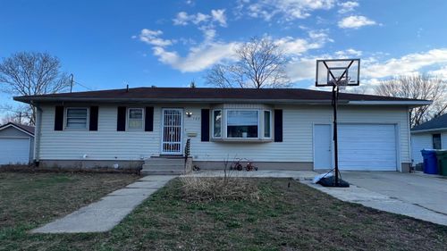 502 18th Ave, Charles City, IA, 50616-1422 | Card Image