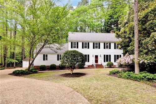 109 Daingerfield Rd, Williamsburg, VA, 23185-5535 | Card Image