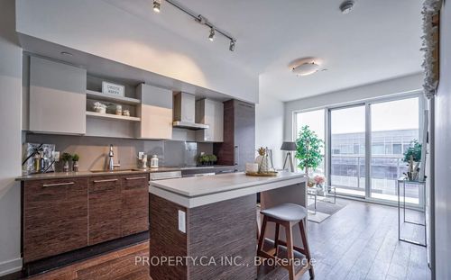 ph18-1030 King St W, Toronto, ON, M6K0B4 | Card Image