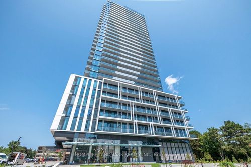 215-29 Green Trail Court, North York, ON, M2K1E3 | Card Image