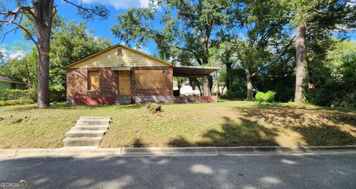 541 Straight St, Macon, GA, 31204-6056 | Card Image