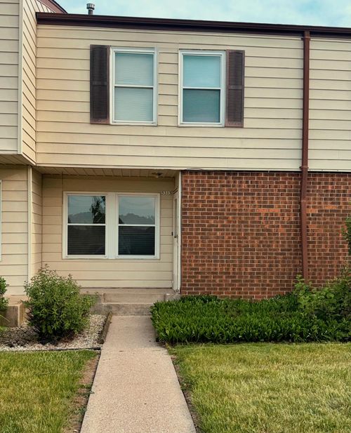 5313 Byrd Ave, RACINE, WI, 53406-4807 | Card Image
