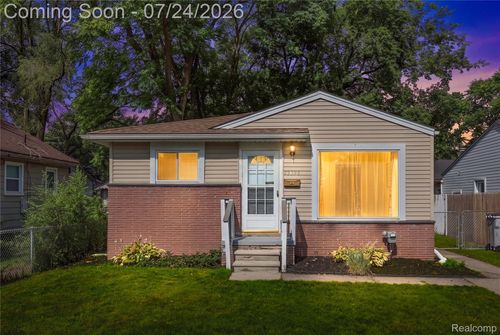 23393 Powell Ave, Hazel Park, MI, 48030-1314 | Card Image