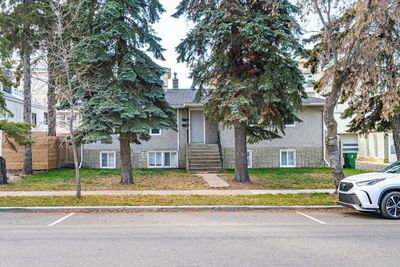 5123 50 St, House detached with 6 bedrooms, 2 bathrooms and 2 parking in Lloydminster AB | Image 2