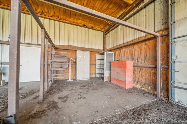 28002 Us 75 Hwy, House other with 4 bedrooms, 4 bathrooms and null parking in Ochelata OK | Image 53