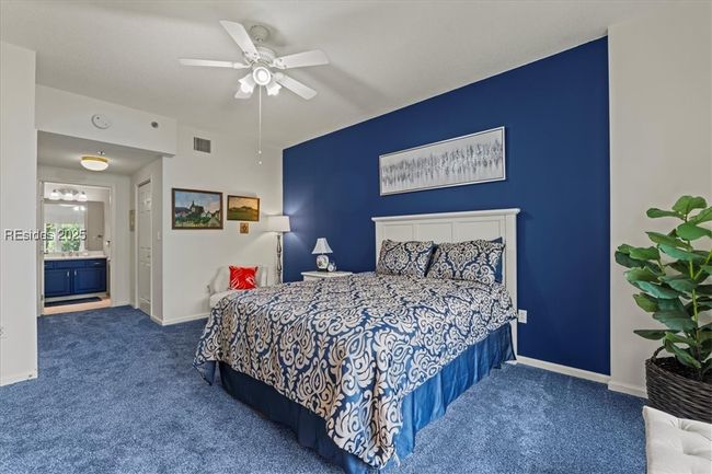 Primary suite with walk-in closet. | Image 16