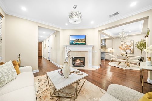 b-853 W Huntington Dr, Arcadia, CA, 91007-6634 | Card Image