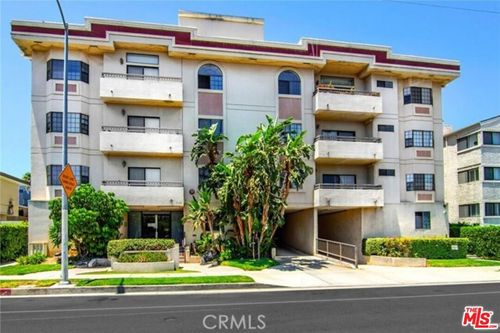 unit-303-5319 Lindley Ave, Tarzana, CA, 91356-3700 | Card Image