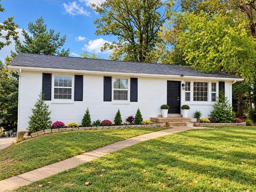 133 Luna Dr, Nashville, TN, 37211-4137 | Card Image