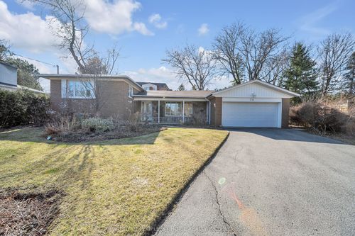 26 Paultiel Dr, North York, ON, M2M3P3 | Card Image