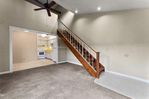 apt-b-13061 Lincoln Way, Auburn, CA, 95603-4122 | Card Image