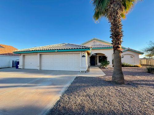 1660 E Winter Haven Dr, Mohave Valley, AZ, 86440-9001 | Card Image