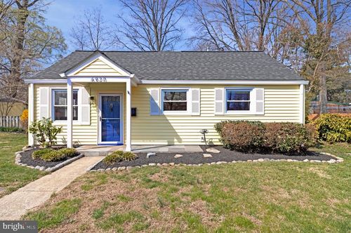 6920 Kenfig Dr, FALLS CHURCH, VA, 22042-3826 | Card Image