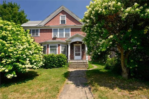 208 W Embargo St, Rome, NY, 13440-5033 | Card Image