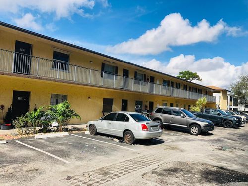 apt-202-1740 2nd Ave N, Lake Worth Beach, FL, 33460-3254 | Card Image