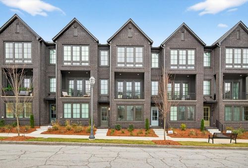 2641 Mackintosh Ct, Brookhaven, GA, 30319-3682 | Card Image