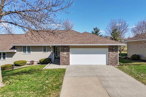 929 S 12th St, Adel, IA, 50003-2306 | Card Image