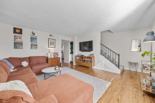 913 Coarsey Dr, Nashville, TN, 37217-2132 | Card Image