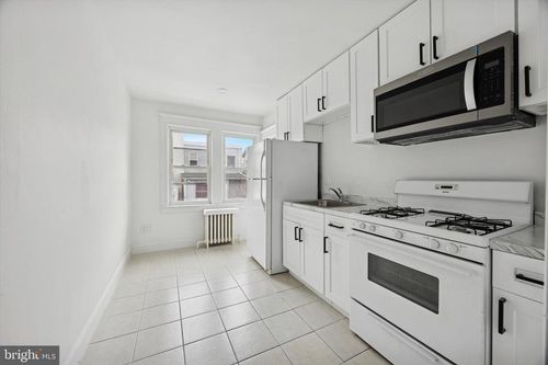 25 N Pennock Ave, UPPER DARBY, PA, 19082-1414 | Card Image