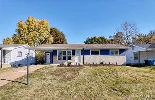 239 Alma Dr, Hazelwood, MO, 63042-2113 | Card Image