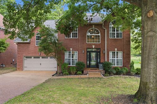 5004 Tulip Grove Ln, Hermitage, TN, 37076-4427 | Card Image