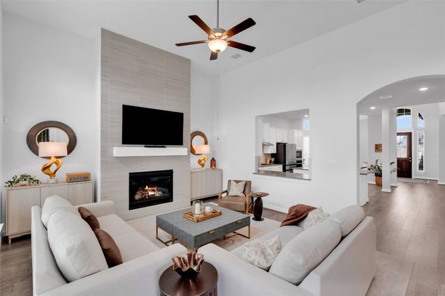 719 Wild Pecan Loop, House other with 5 bedrooms, 4 bathrooms and null parking in Buda TX | Image 15