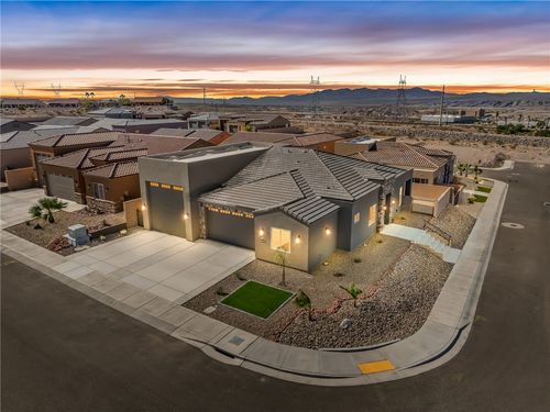 951 Athens Ct, Bullhead City, AZ, 86429-5868 | Card Image